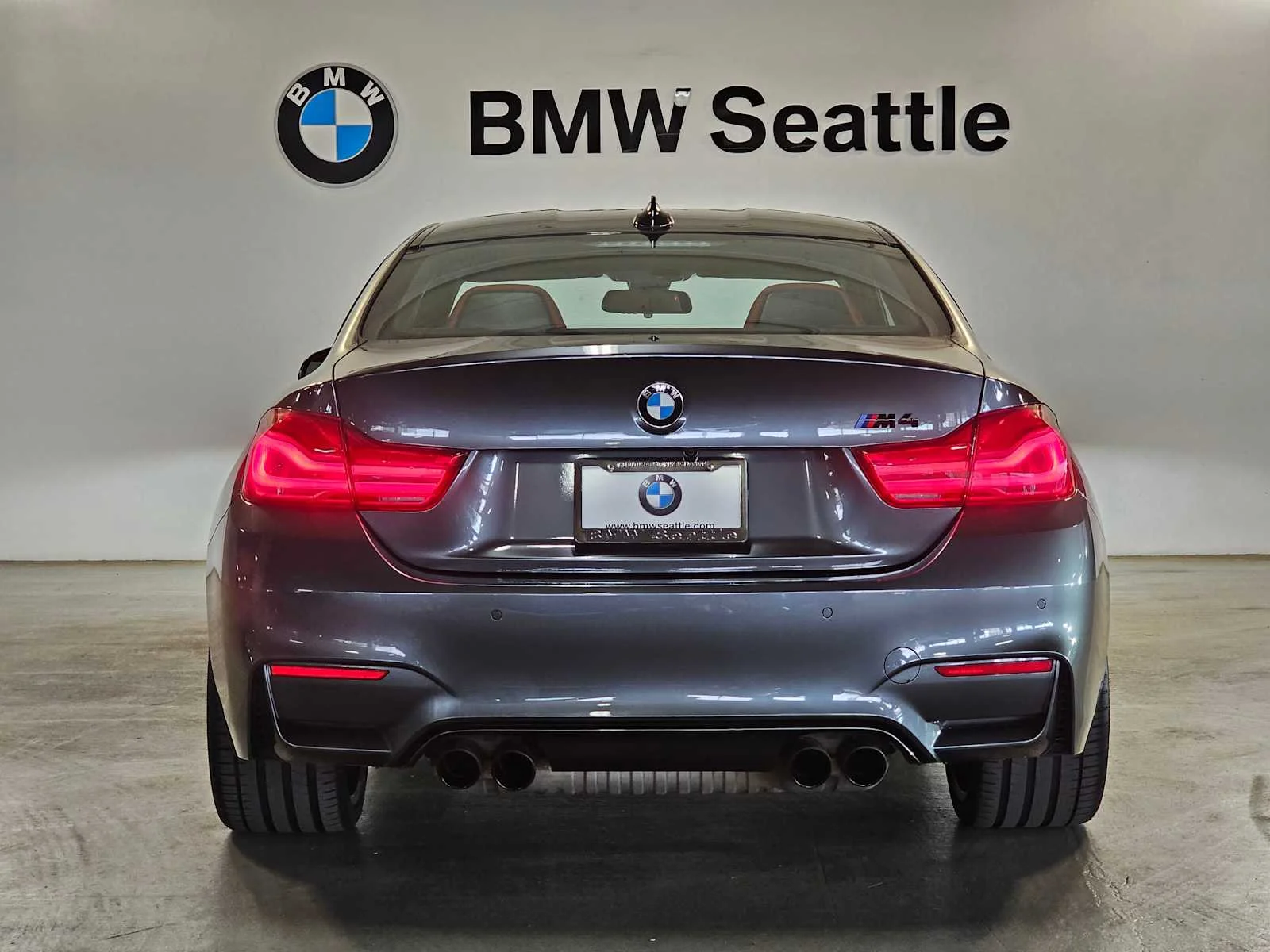 Used 2018 0B39 Mineral Grey Metallic BMW  image 6