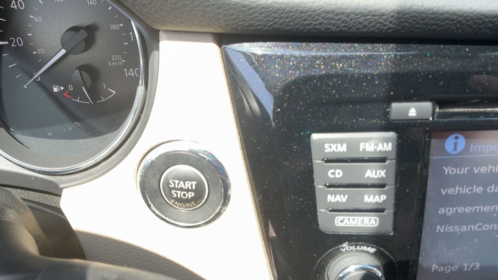 Used 2017 Gray Nissan SL image 33