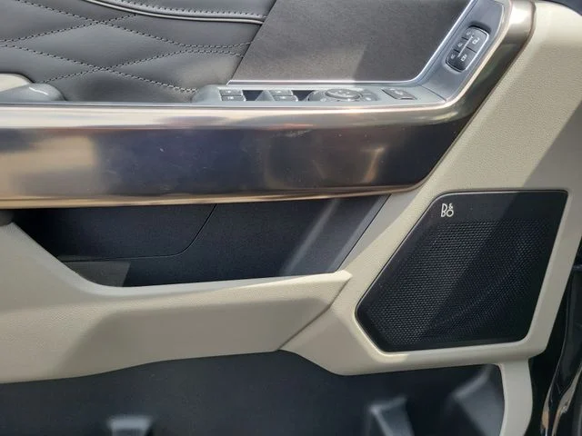 New 2026 Agate Black Metallic Ford Platinum image 23