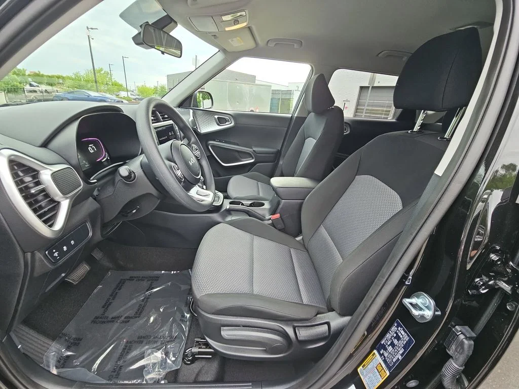 Used 2025 Black Kia LX image 14