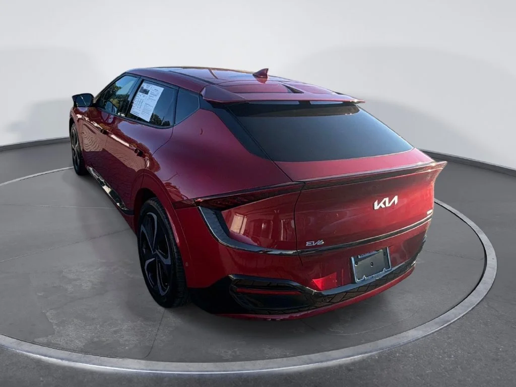 Used 2024 Red Kia GT-Line image 5