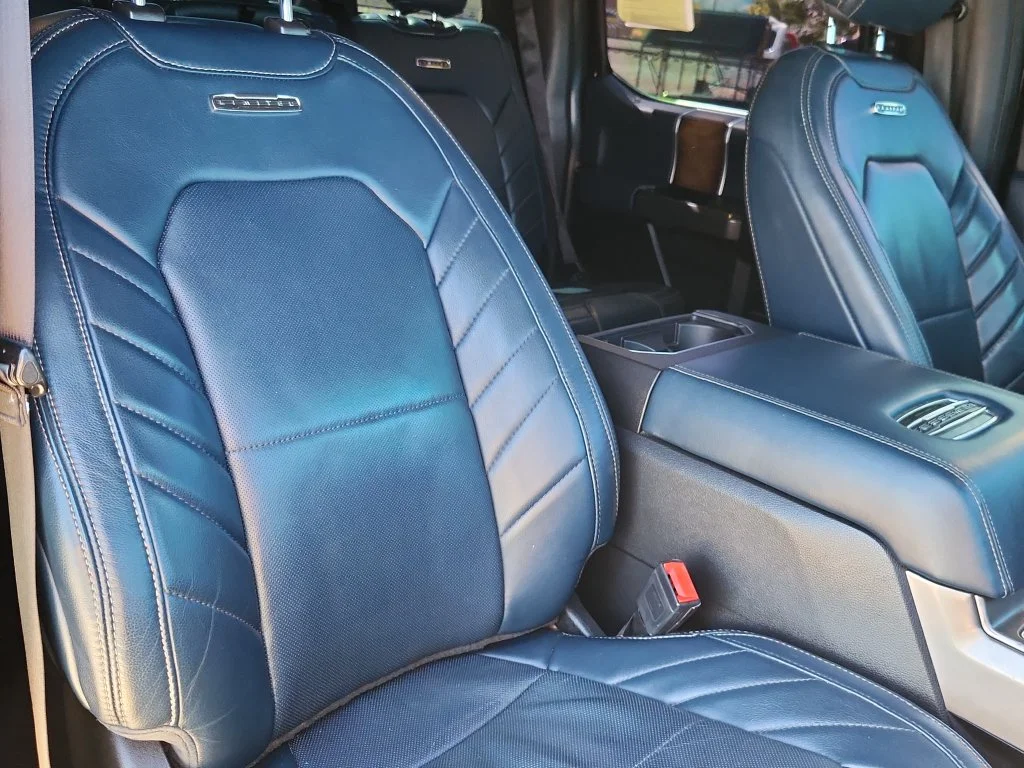 Used 2018 Black Ford Limited image 16