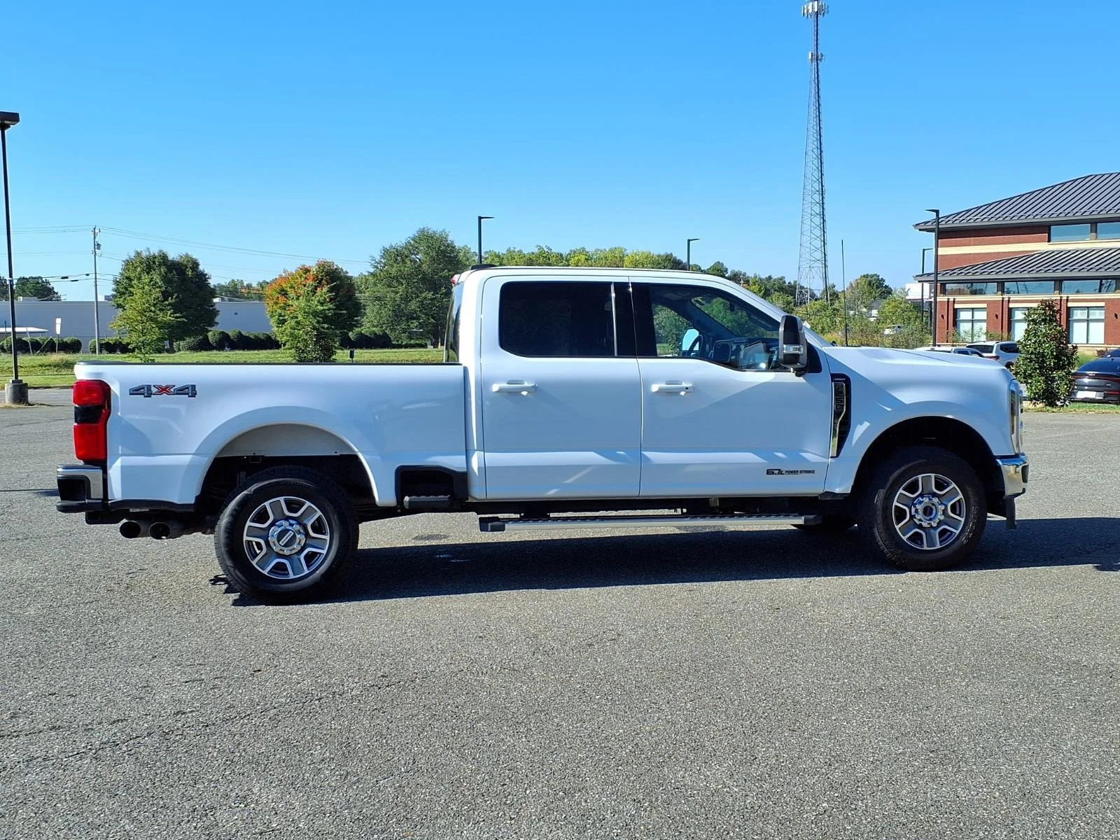 Used 2026 WHITE Ford LARIAT image 11