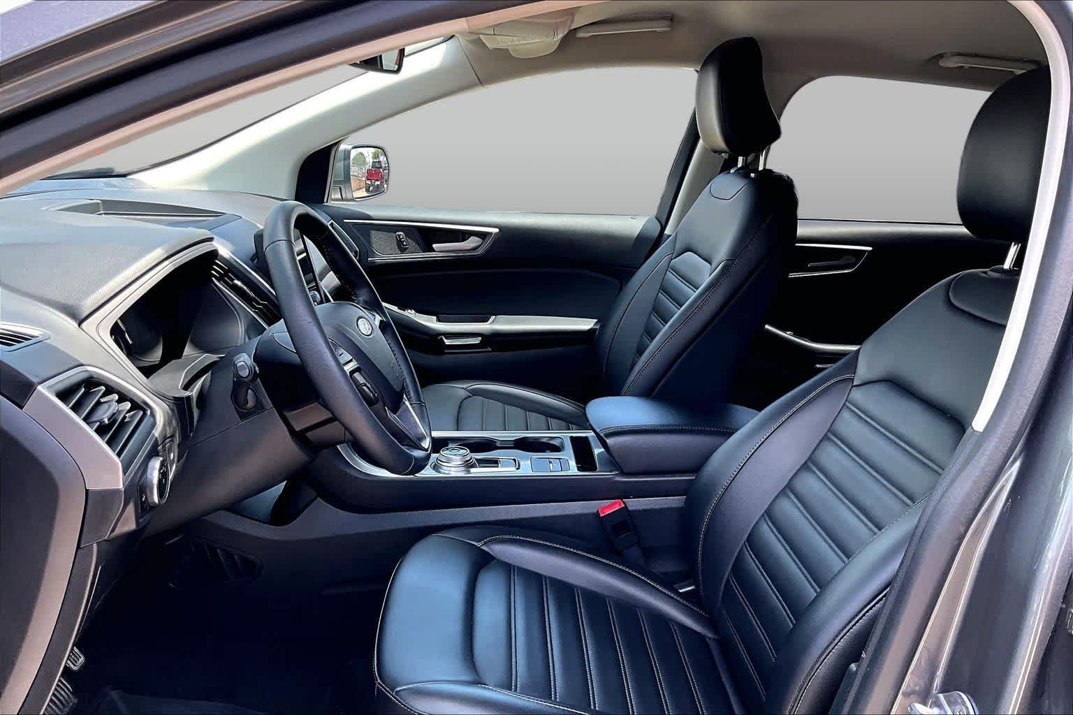 Used 2024 Carbonized Gray Ford SEL image 10