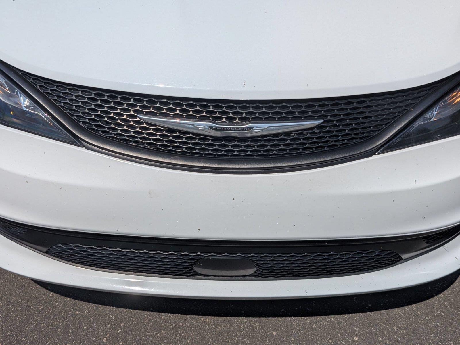 Used 2023 Bright White Clearcoat Chrysler LX image 13