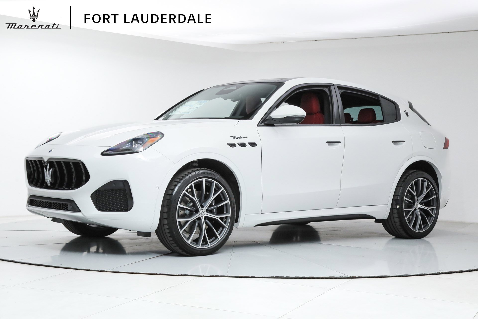 2026 Maserati Grecale Modena V6