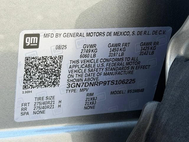 New 2026 Sterling Gray Metallic Chevrolet LT image 21