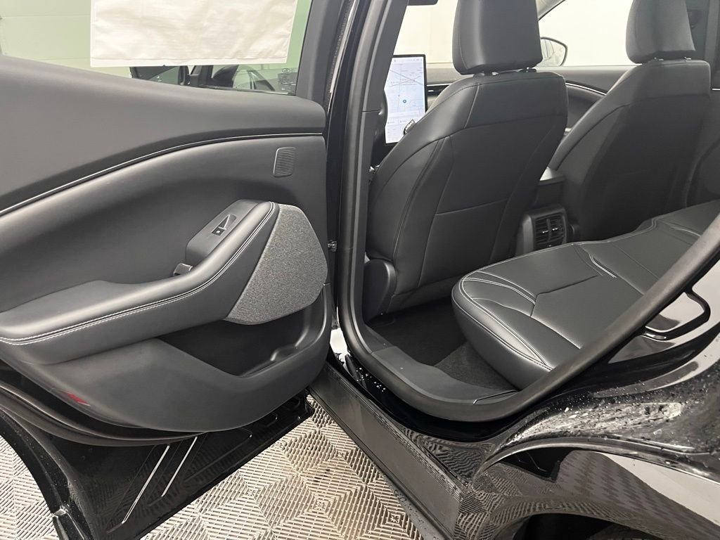 New 2026 Black Ford Premium image 37