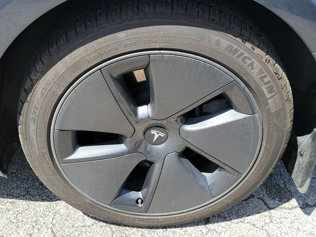 Used 2023 Gray Tesla Base image 11