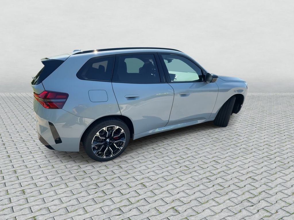 New 2026 Brooklyn Grey Metallic BMW M50 xDrive image 8