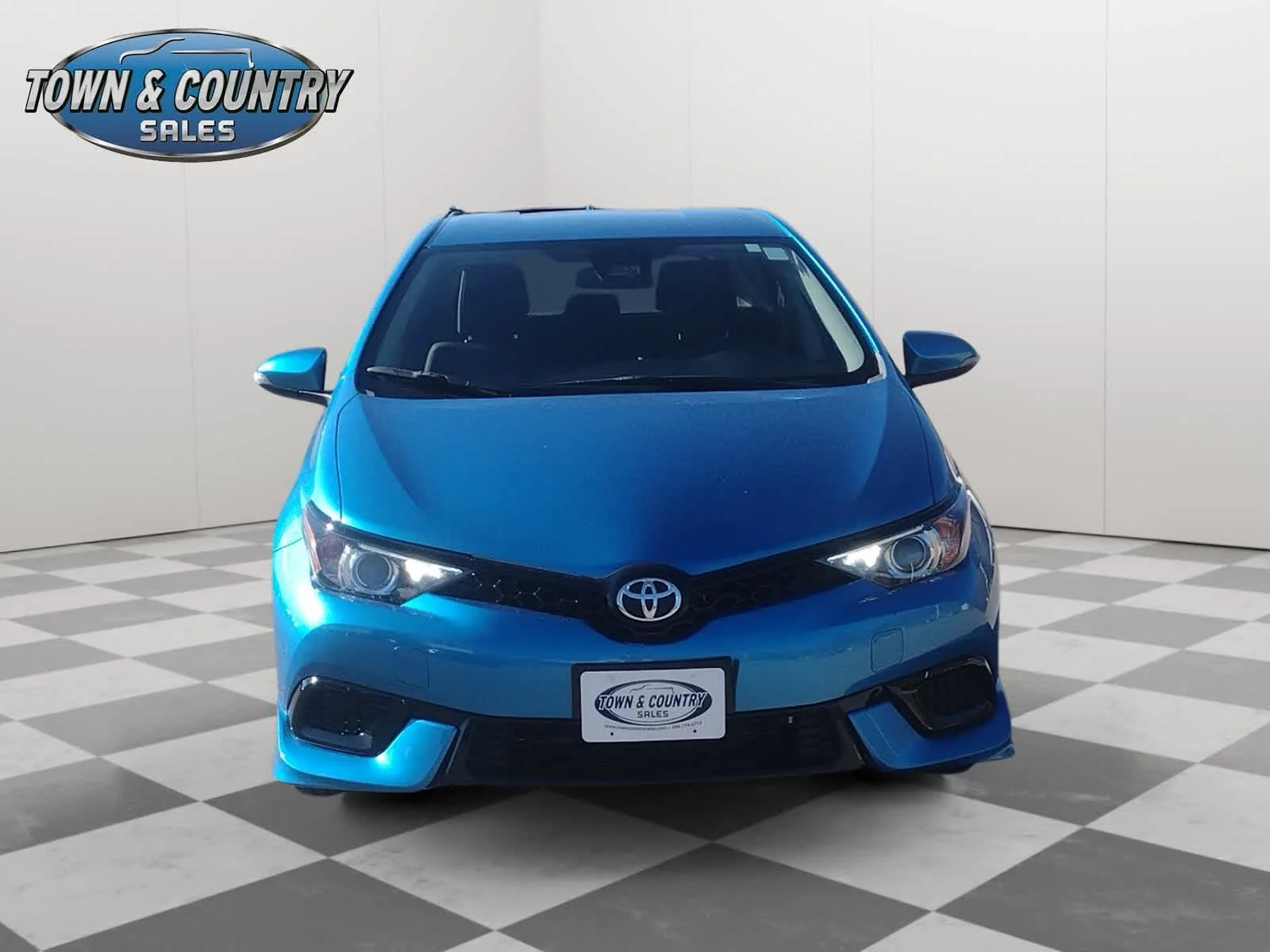 Used 2017 Toyota Corolla iM Base with VIN JTNKARJE1HJ541161 for sale in Quinnesec, MI