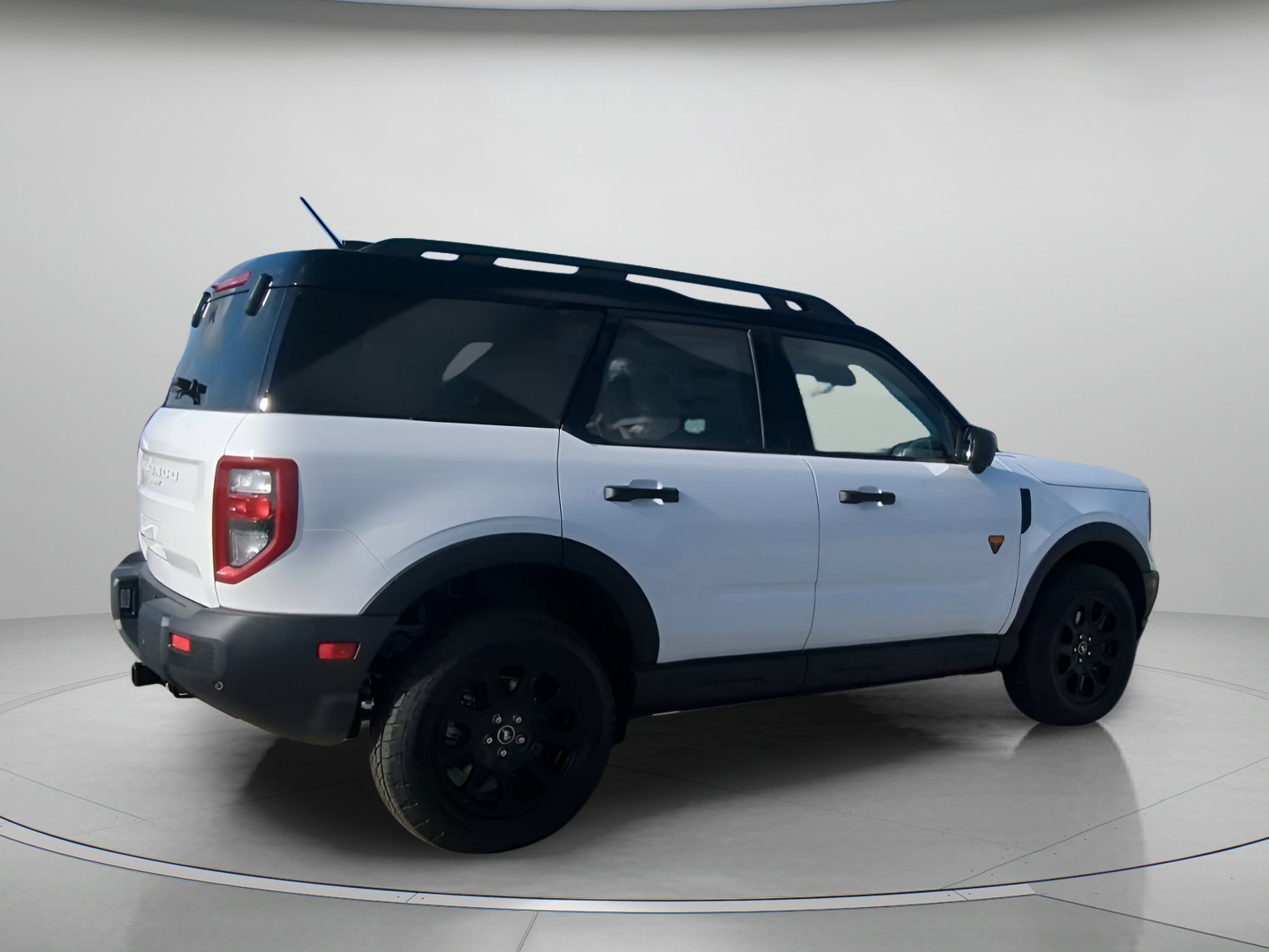New 2026 Oxford White Ford Badlands® image 26