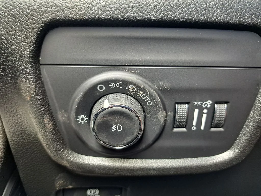 New 2026 White Jeep Limited image 14