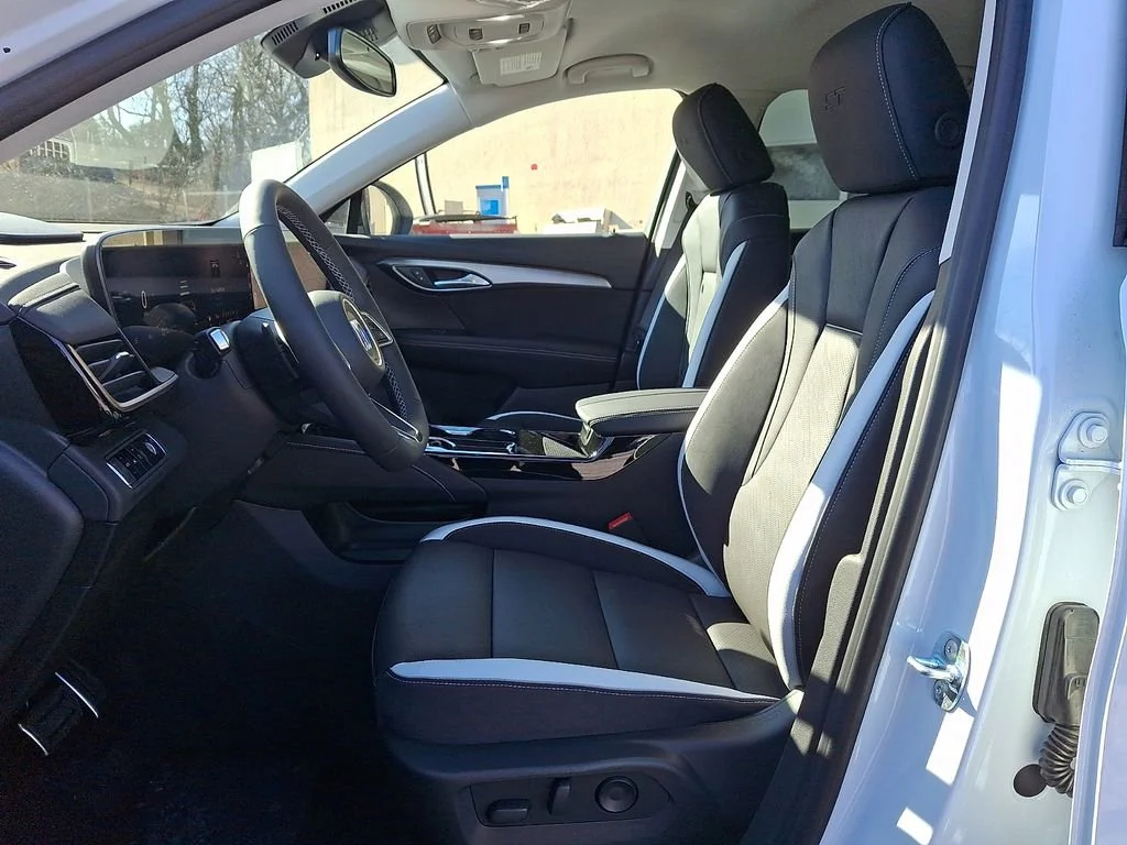 2026 Buick Envision Sport Touring - Photo 6