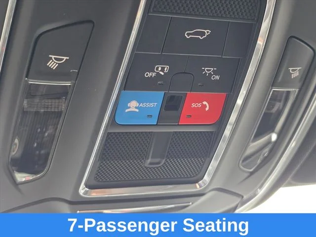 Used 2023 White Jeep Altitude image 25