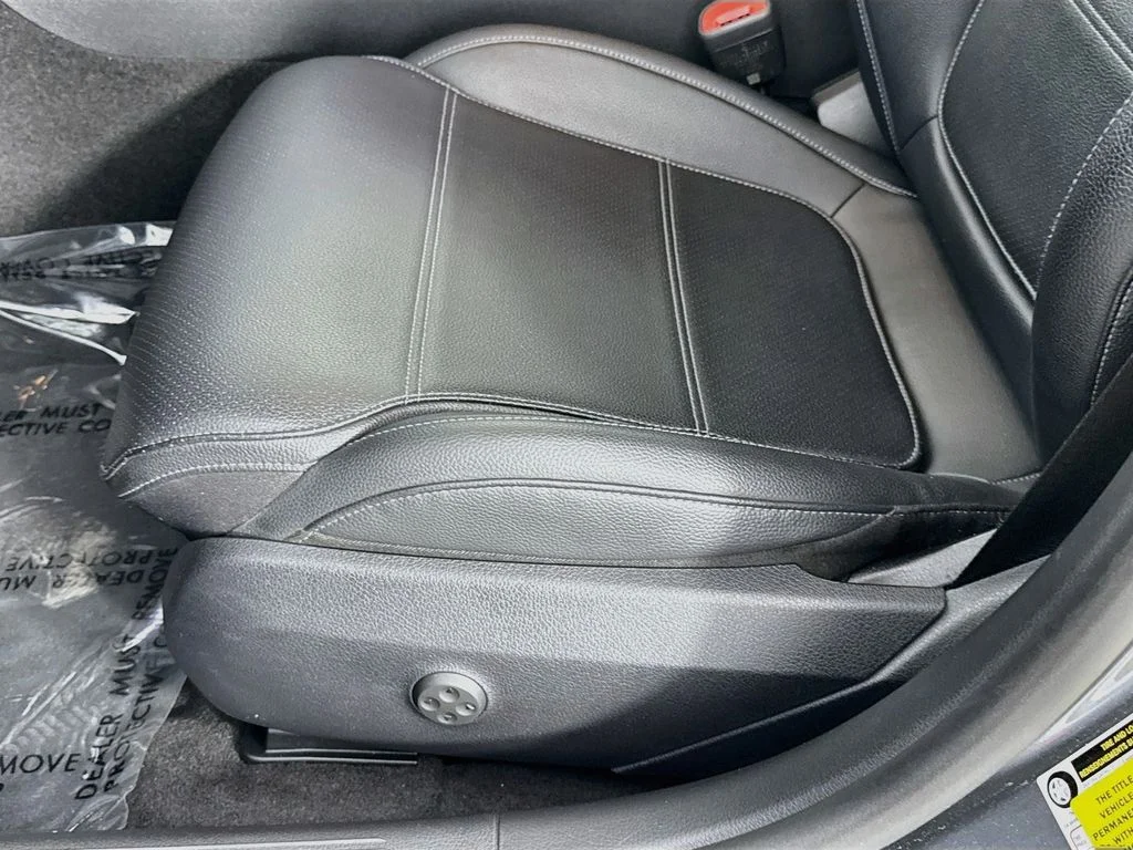 Used 2023 Gray Mercedes-Benz C 300 image 19