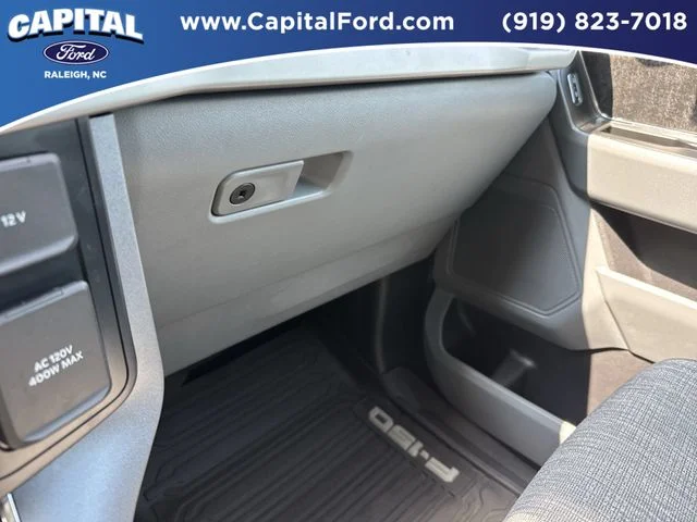 Used 2023 White Ford XLT image 27
