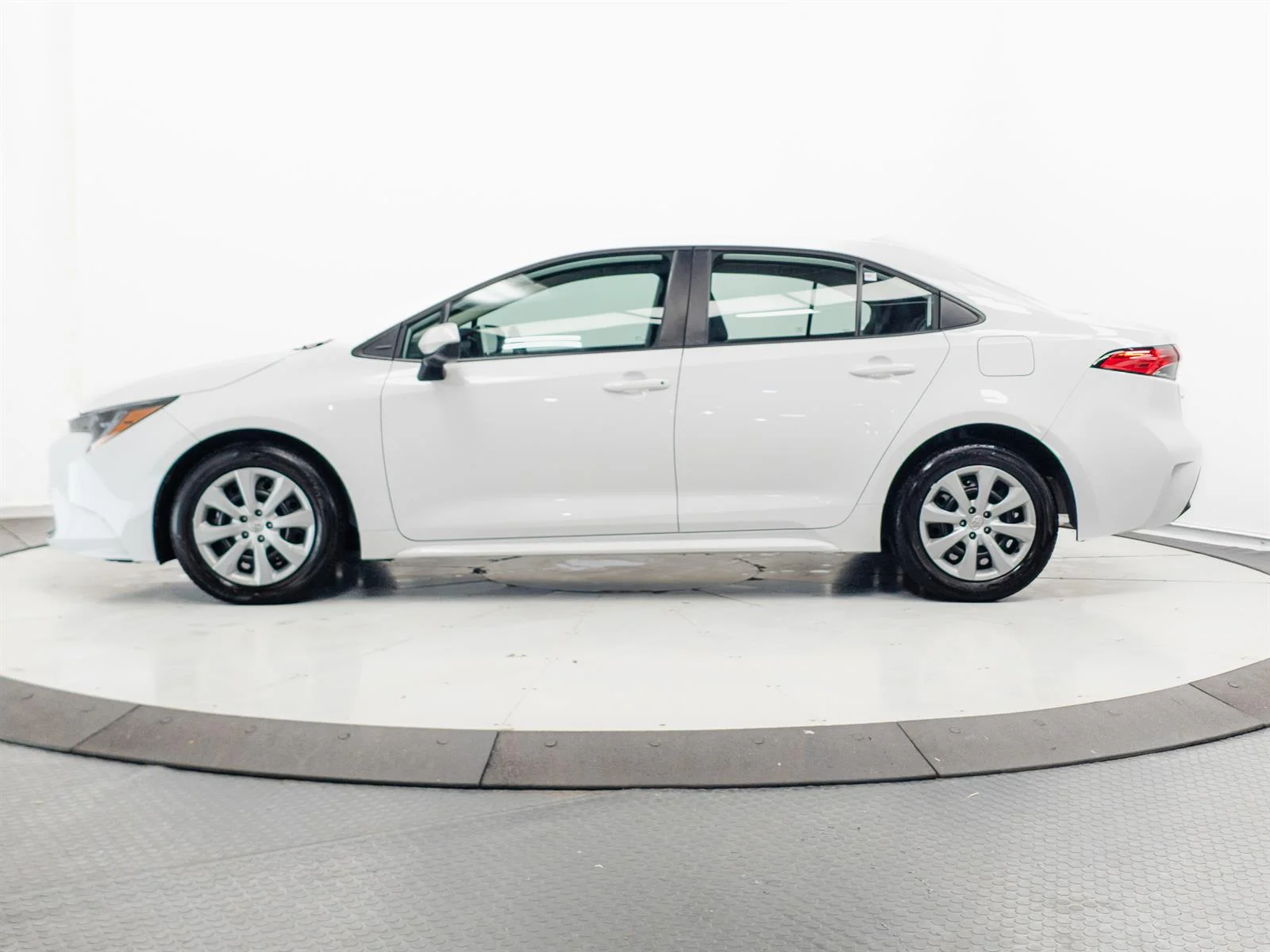Certified Used 2025 White Toyota LE image 7