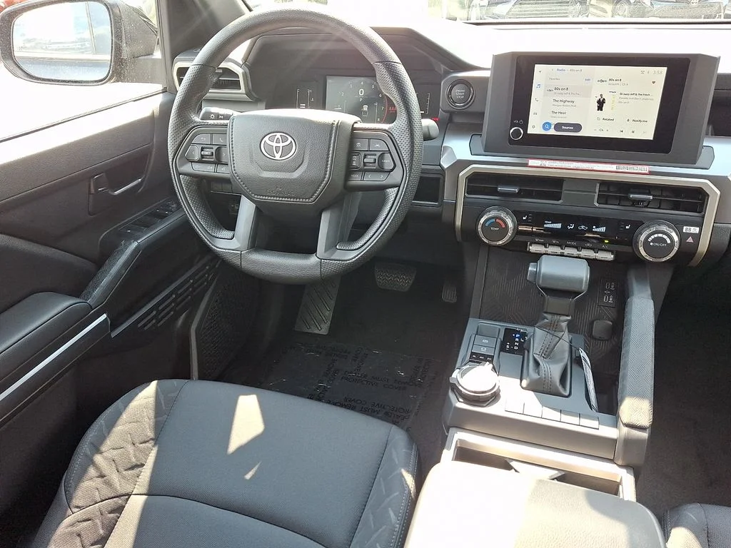 2026 Toyota Tacoma SR5 - Photo 10