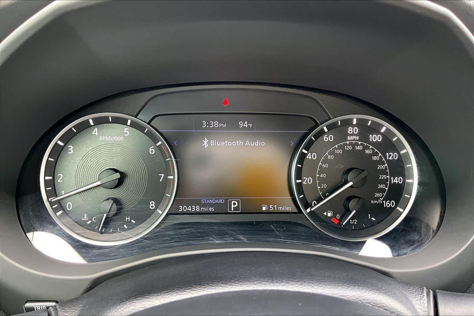 Used 2023 Lunar White INFINITI LUXE image 26