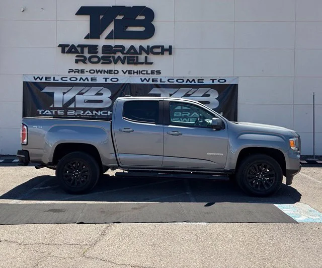 Used 2022 Gray GMC Elevation image 6