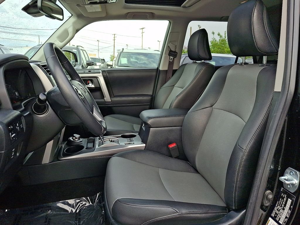Used 2020 Black Toyota SR5 Premium image 14