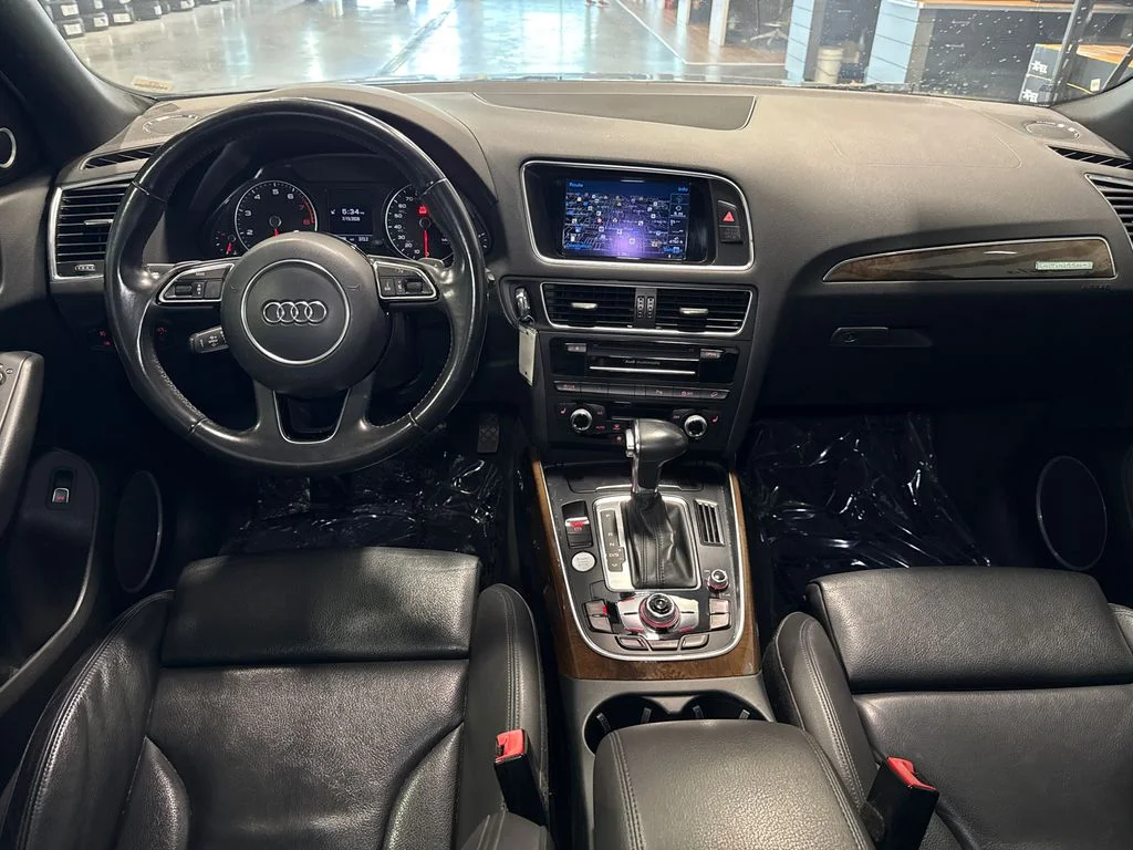 Used 2016 Black Audi 2.0T Premium Plus image 10