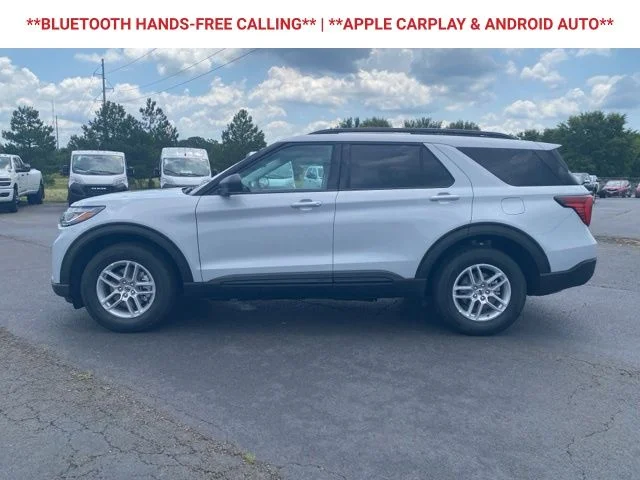 New 2026 Space White Metallic Ford Active image 5