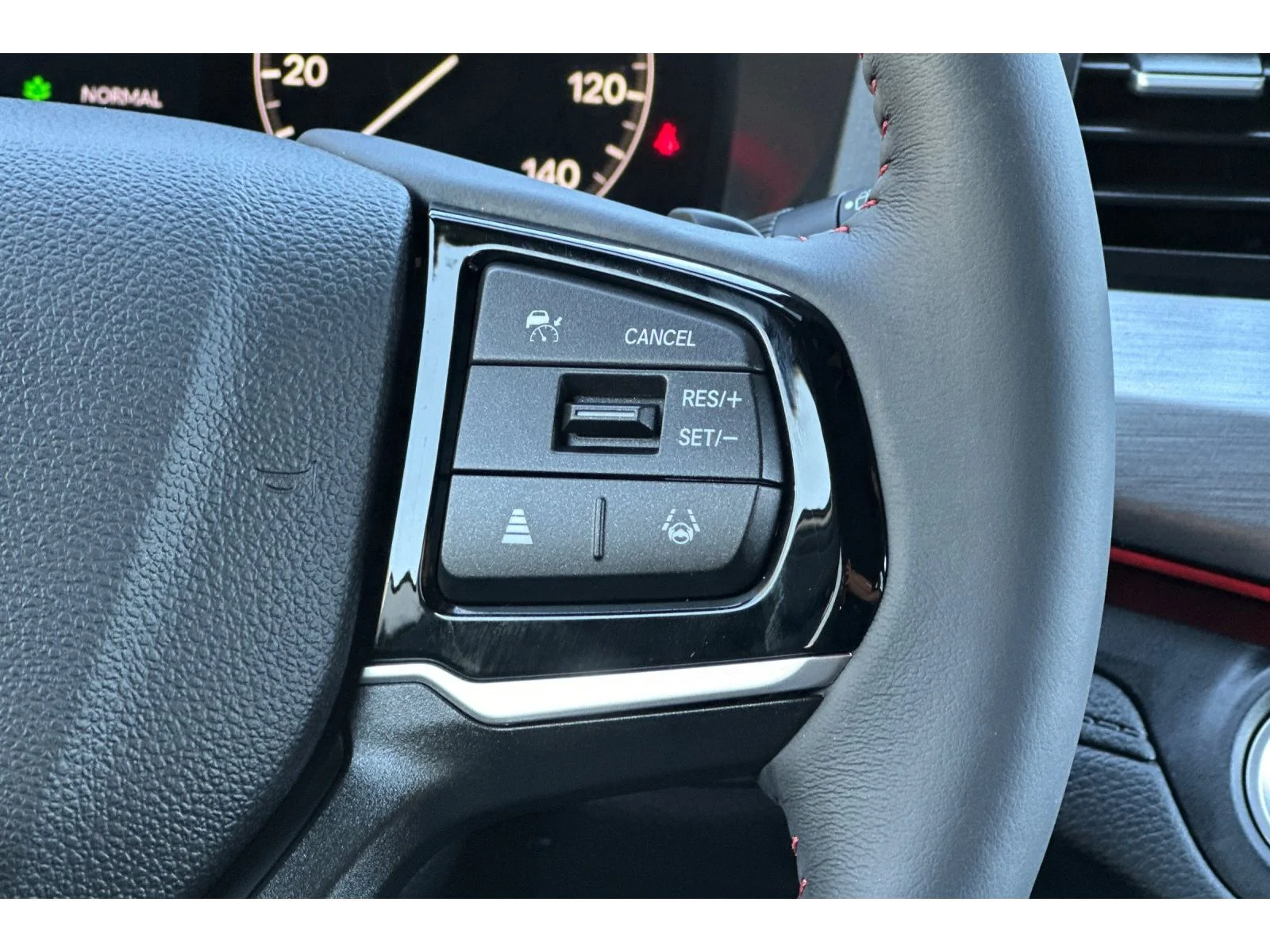 Used 2026 Platinum White Pearl Honda Sport-L image 39