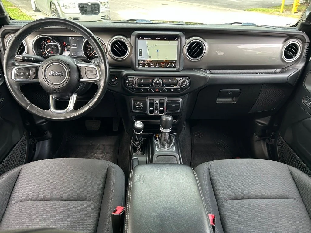 Certified Used 2018 Black Jeep Unlimited Sahara image 12