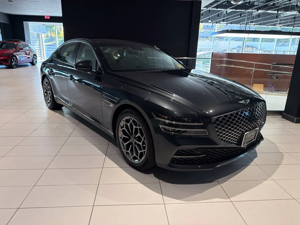 Certified Used 2023 Green Genesis 2.5T image 1