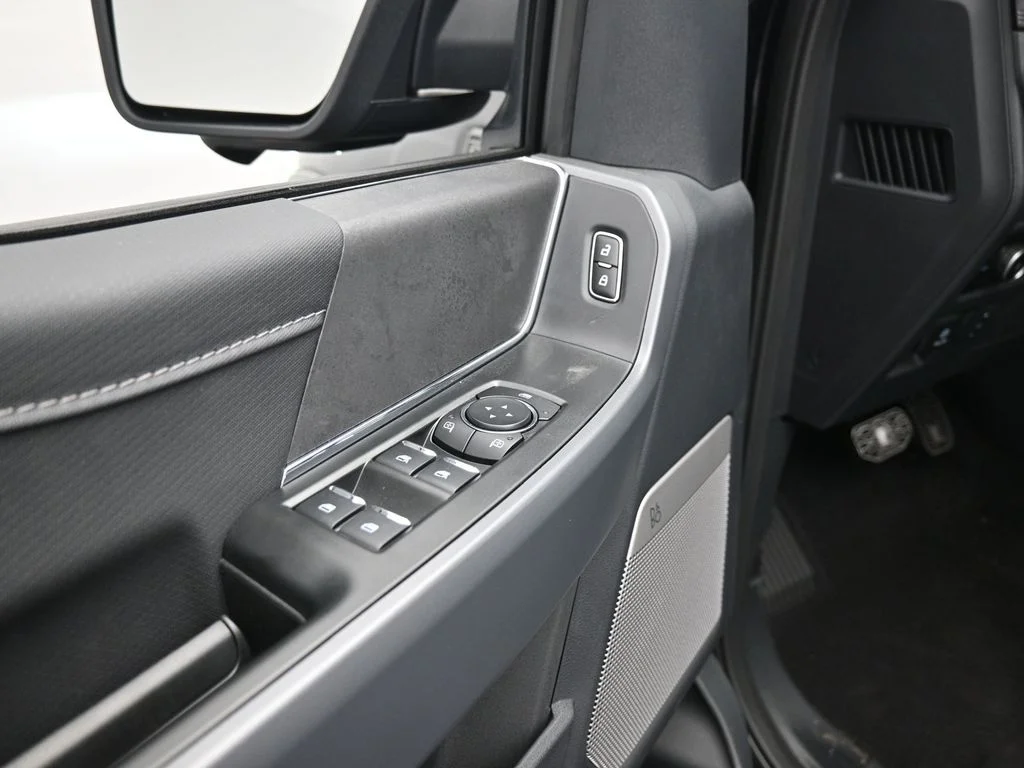 New 2025 Black Ford XLT image 10