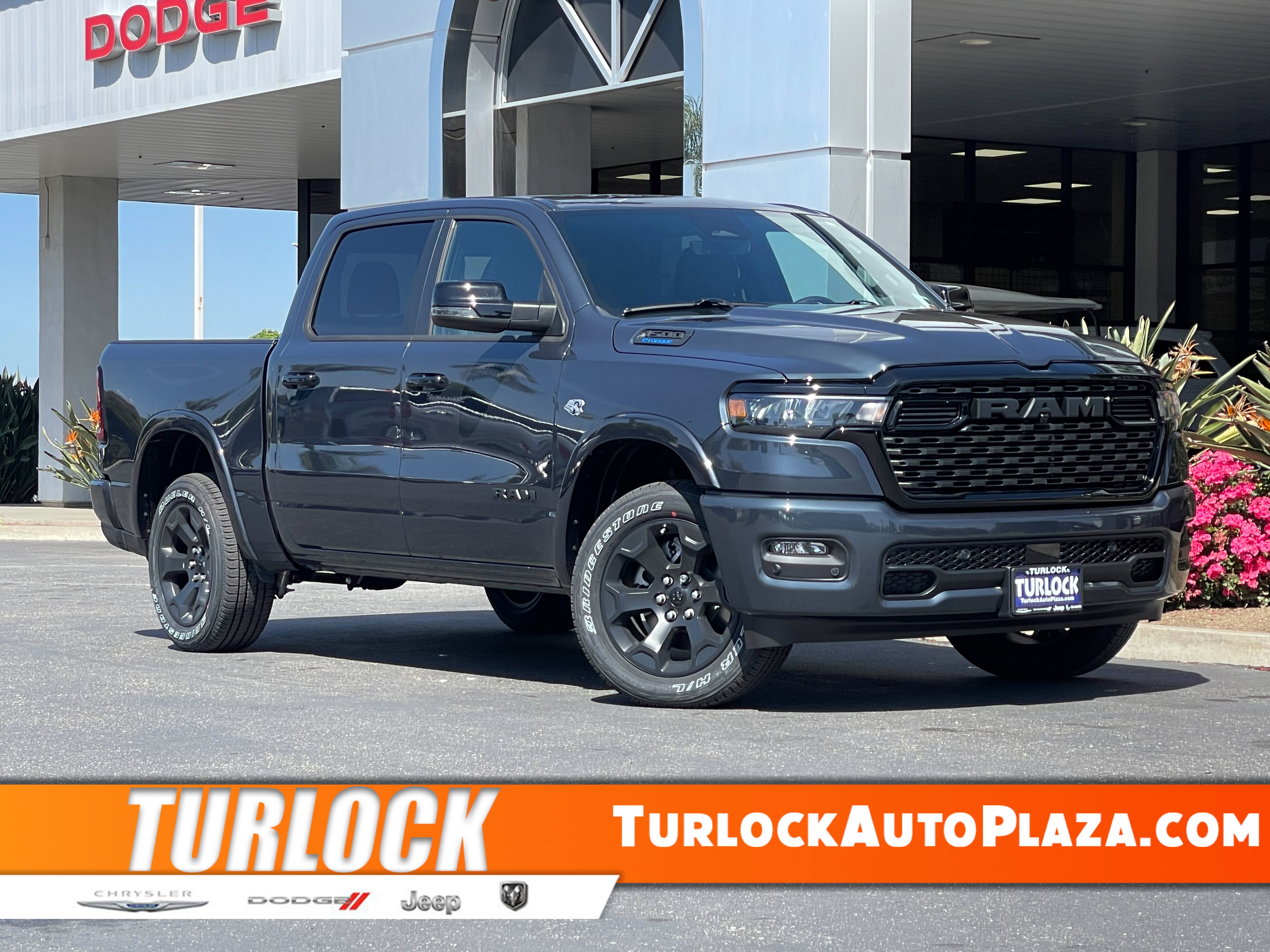 2026 RAM 1500 Big Horn/Lone Star 4x4 Crew Cab 5'7's photo
