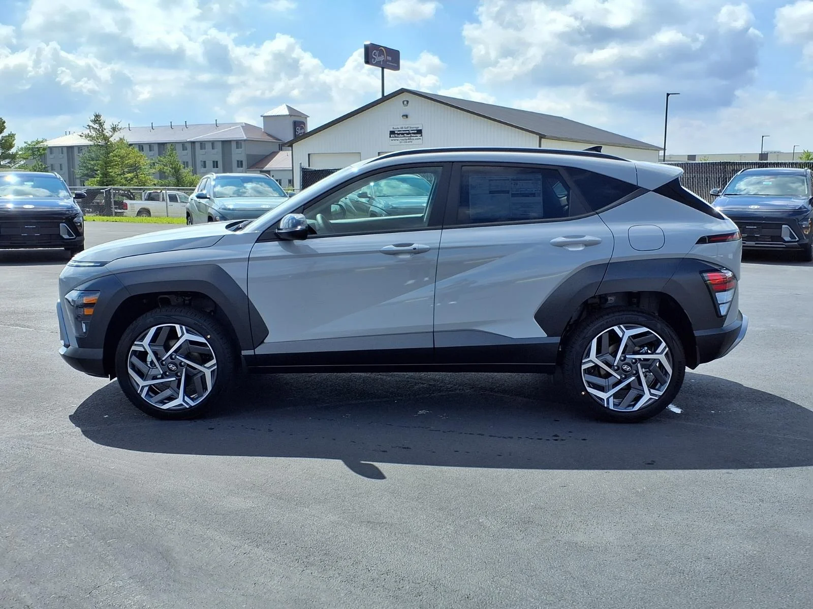 New 2026 Cyber Gray Metallic Hyundai SEL Premium image 19