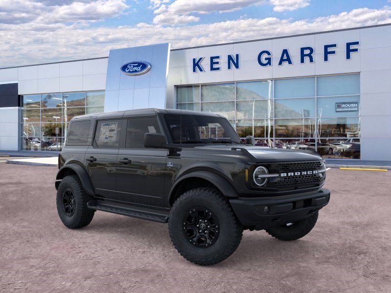 New 2026 Shadow Black Ford Outer Banks image 7