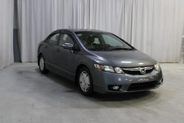 Used 2010 Gray Honda Hybrid image 23