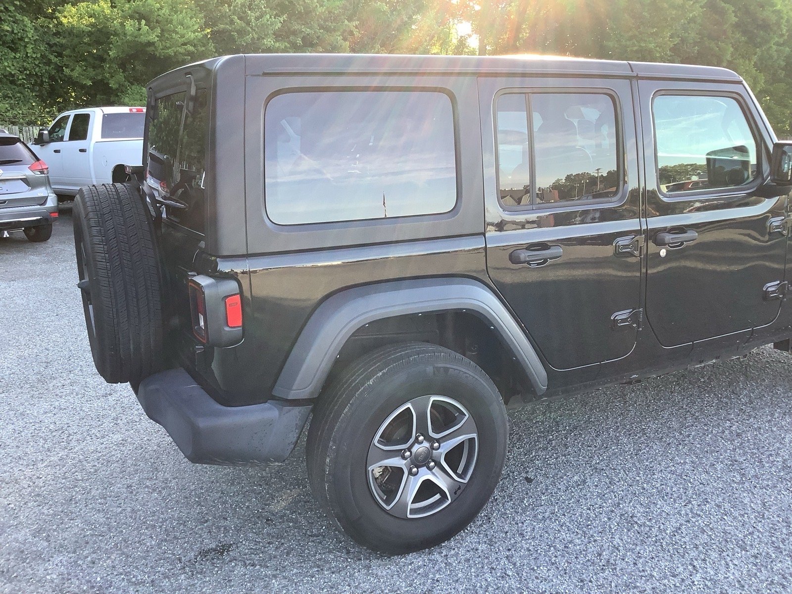 Used 2023 Black Jeep Sport S image 2
