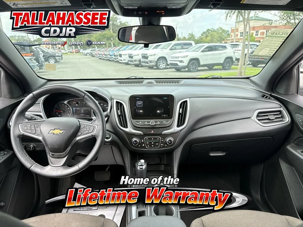 Used 2018 Pearl Chevrolet LT image 25