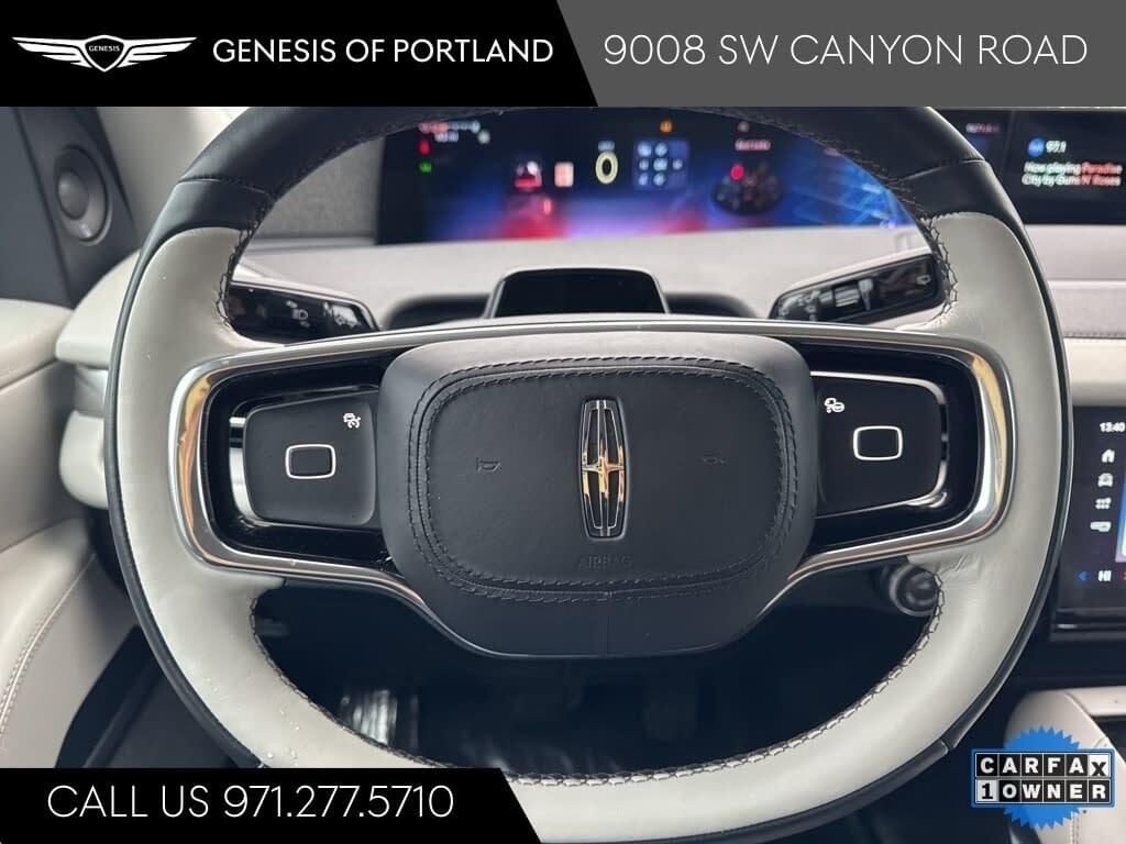 Used 2025 Blue Metallic Lincoln Reserve image 23
