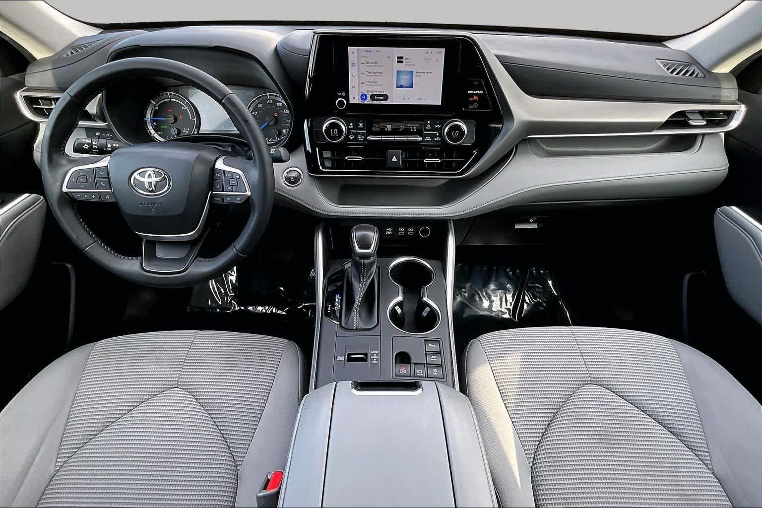 Used 2023 Celestial Silver Metallic Toyota Hybrid LE image 16