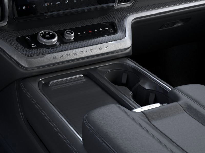 New 2026 Dark Matter Gray Metallic Ford MAX Platinum® image 55