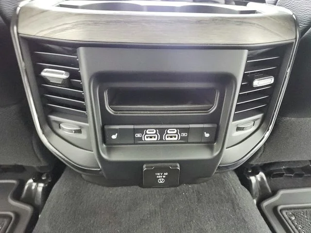 2025 RAM 2500 Limited - Photo 28