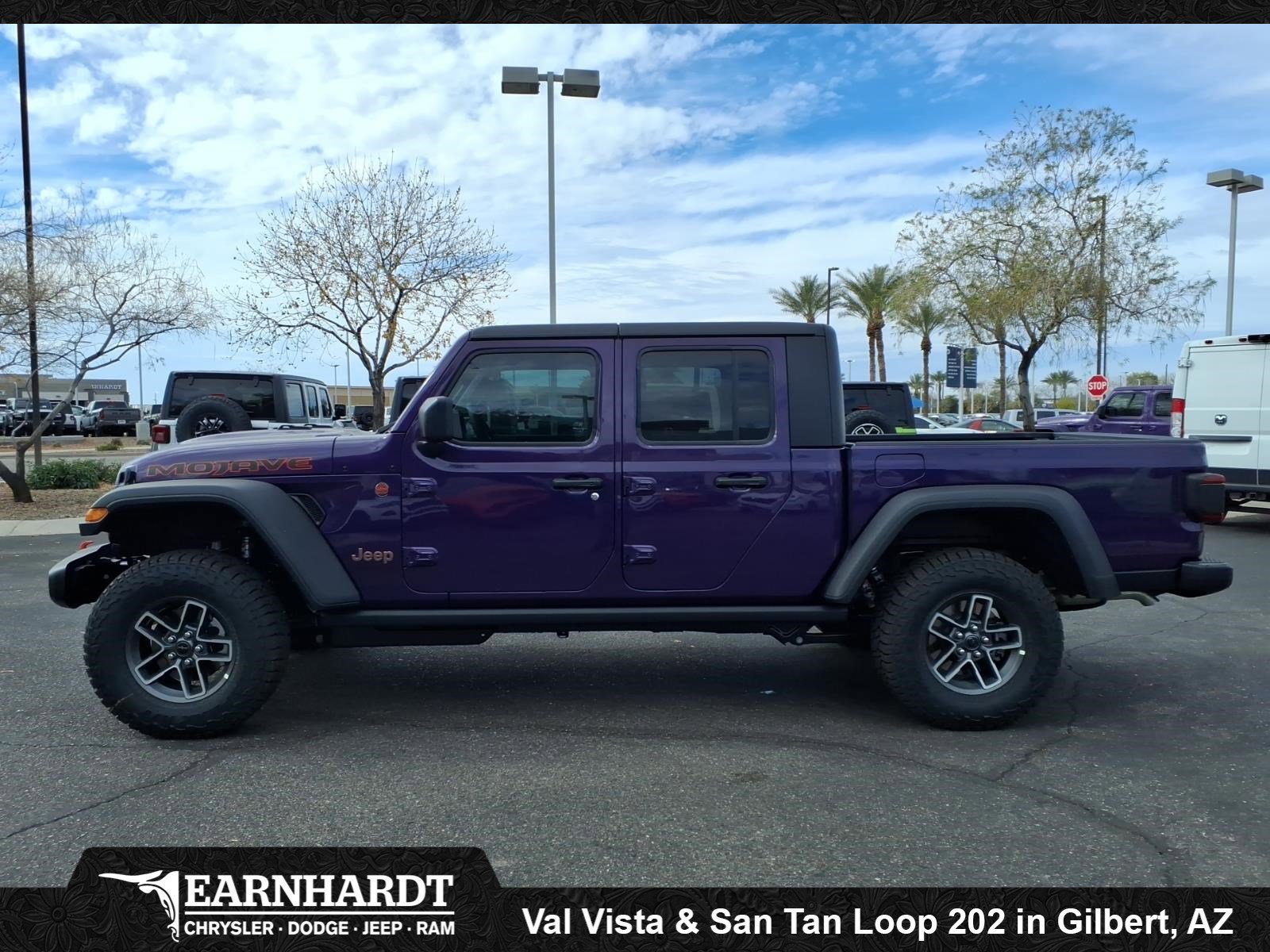 New 2026 Reign Jeep Mojave image 3