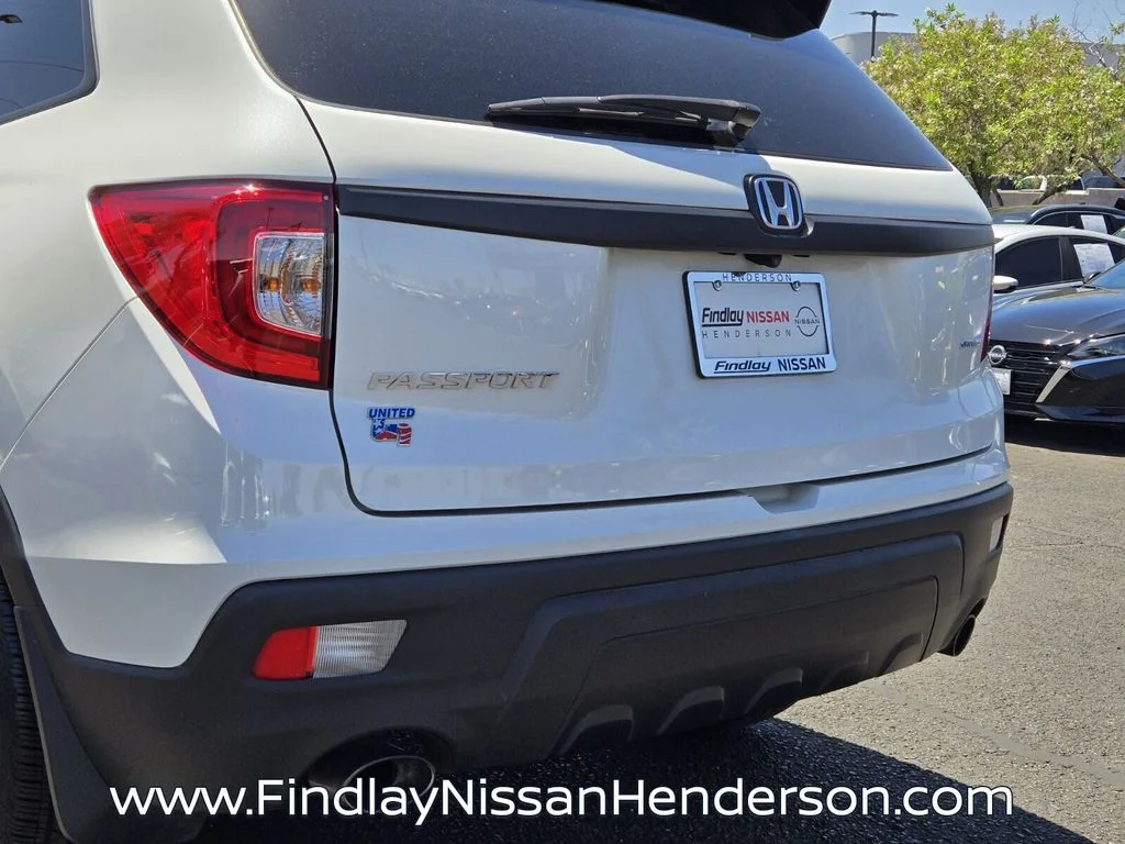 Used 2021 White Honda Sport image 5