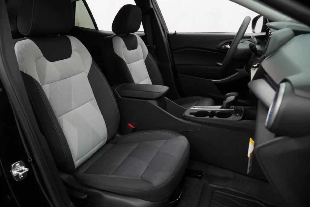 2026 Chevrolet Trax LS - Photo 36
