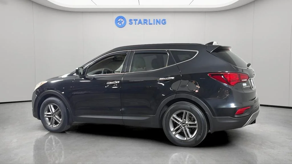 Used 2018 Black Hyundai 2.4L image 5