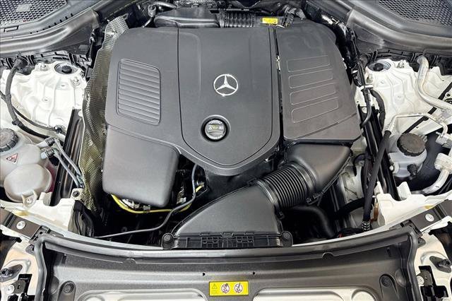 New 2026 Polar White Mercedes-Benz GLC 300 image 58