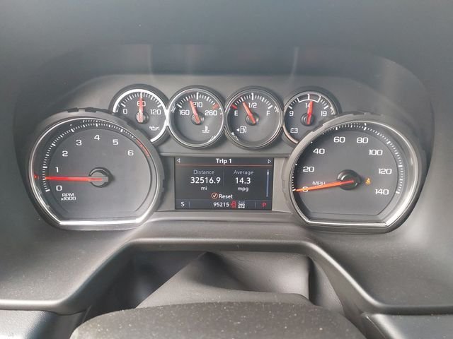 Used 2021 Black Chevrolet Z71 image 14