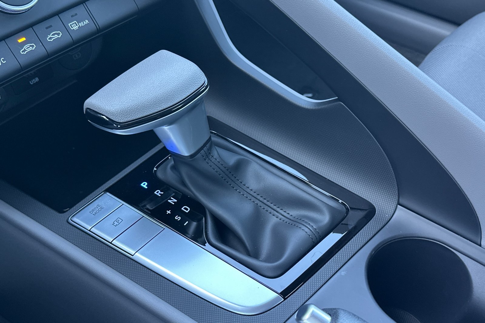 New 2026 Ecotronic Gray Hyundai SE image 39