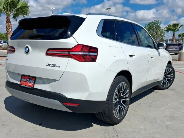 New 2026 Alpine White BMW 30 xDrive image 7